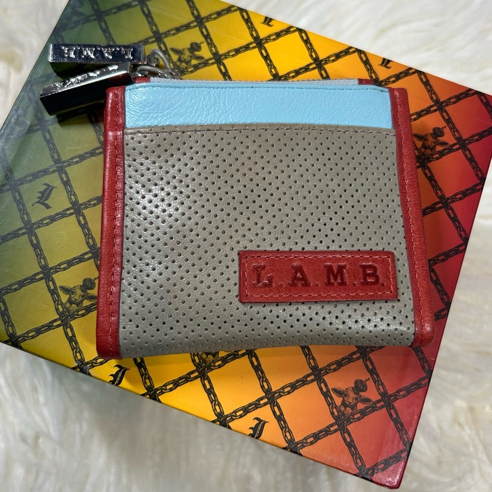 🦄L.A.M.B. SAMPLE 💯 Leather Wallet🦄